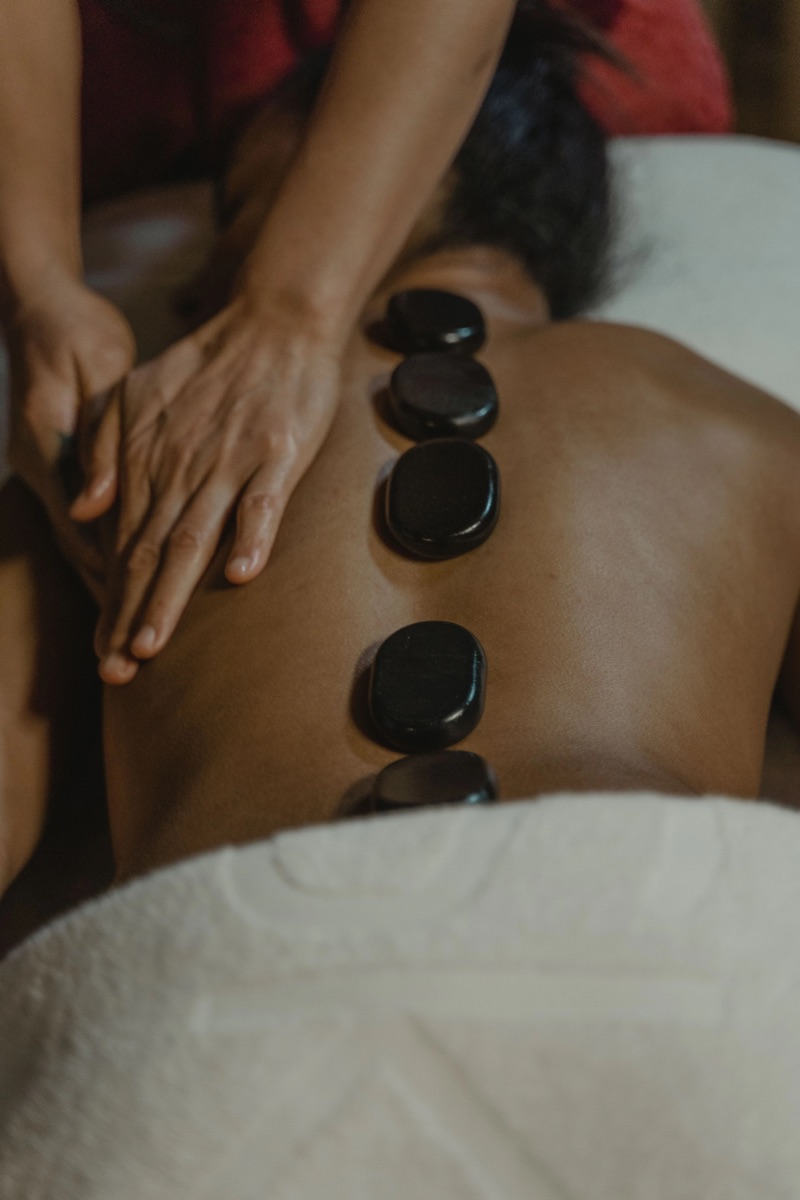 Masaż gorącymi kamieniami w SPA ProBody Gdańsk